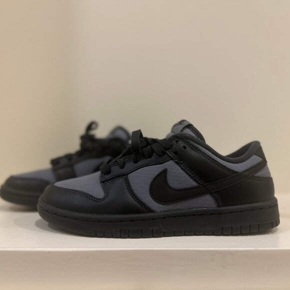 Nike Dunk SE Low Off Noir Smoke Grey – Men’s 6.5 / Women’s 8 - Picture 2 of 5